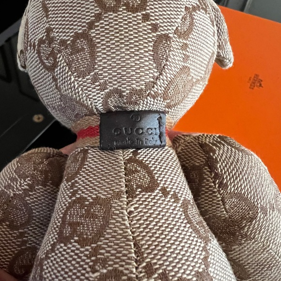 New condition Gucci Teddy Bear - Picture 3 of 6